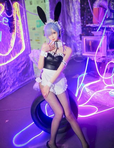 日韩美女人体艺术摄影_BD国语全集免费播放