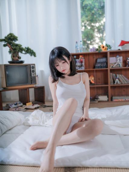 国产精品扒开腿做爽爽爽a片小说_720韩国电影在线观看